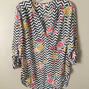 Women’s floral chevron dress shirt